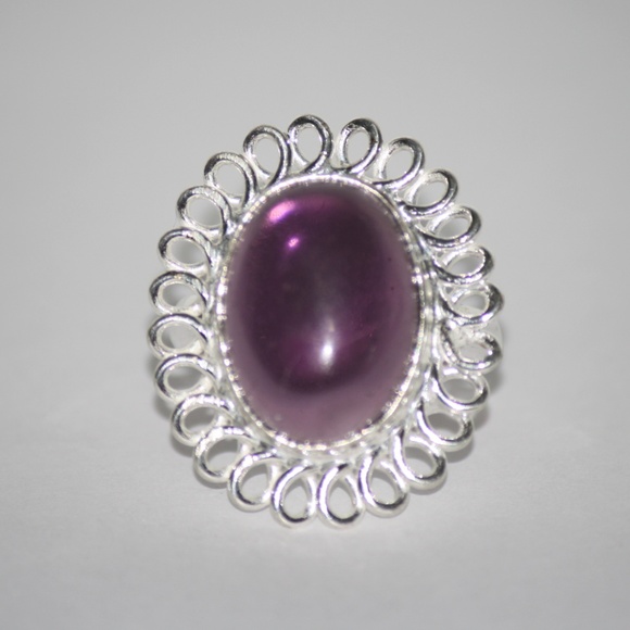 Beautiful Amethyst and Silver ring NWOT - Picture 4 of 4